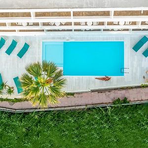 Azure Mare Hotel (Adults Only)